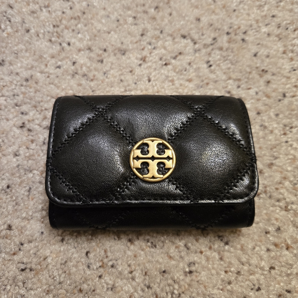 Tory Burch Willa Quilted Card Wallet